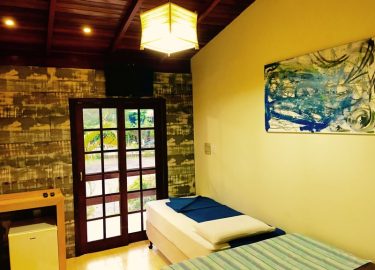 Pousada-a-Cabana-Garopaba-Suite-tripla-a